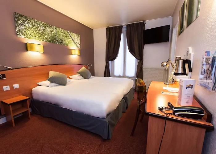 Kyriad Xiii Italie Gobelins Hotel